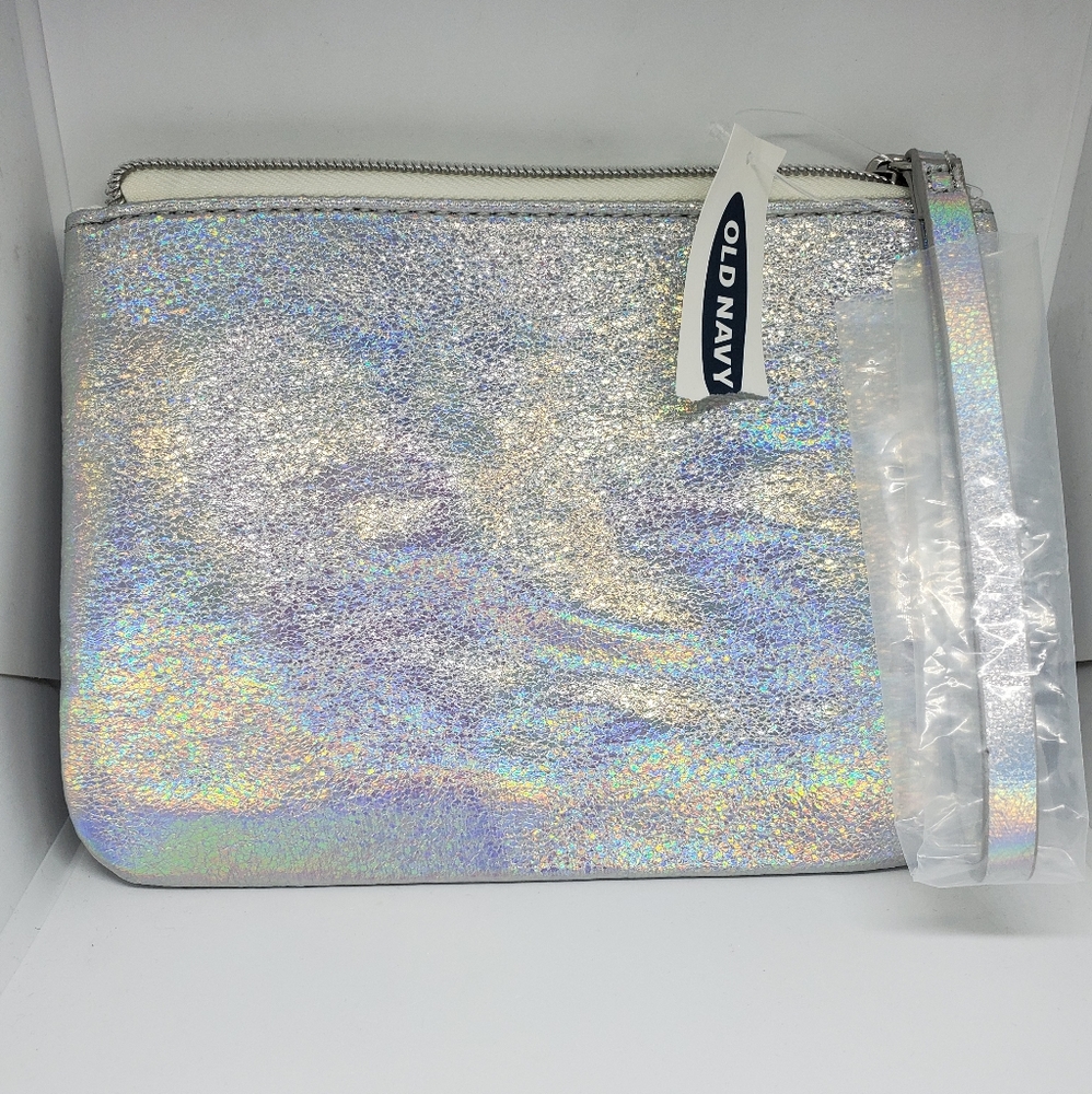 A hand bag